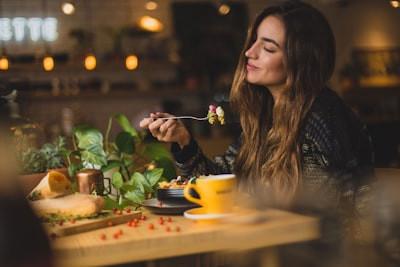 Mindful Eating: Transform Your Relationship with Food