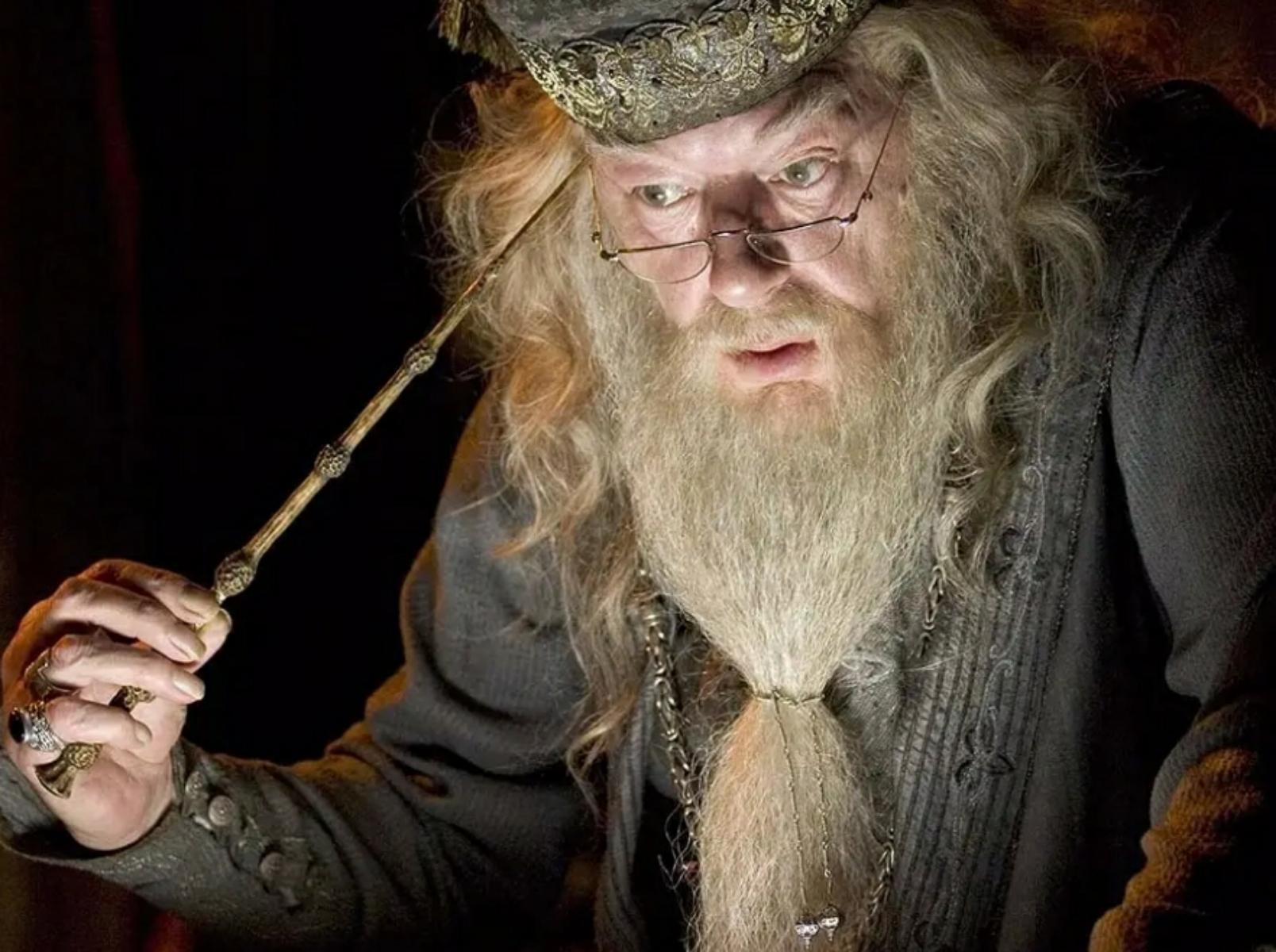 ALBUS DUMBLEDORE 