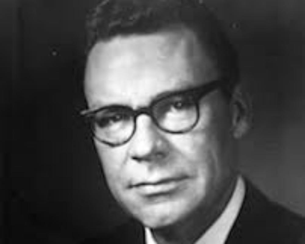 EARL NIGHTINGALE