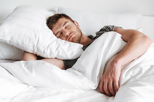 10 habits to improve your sleeping quality