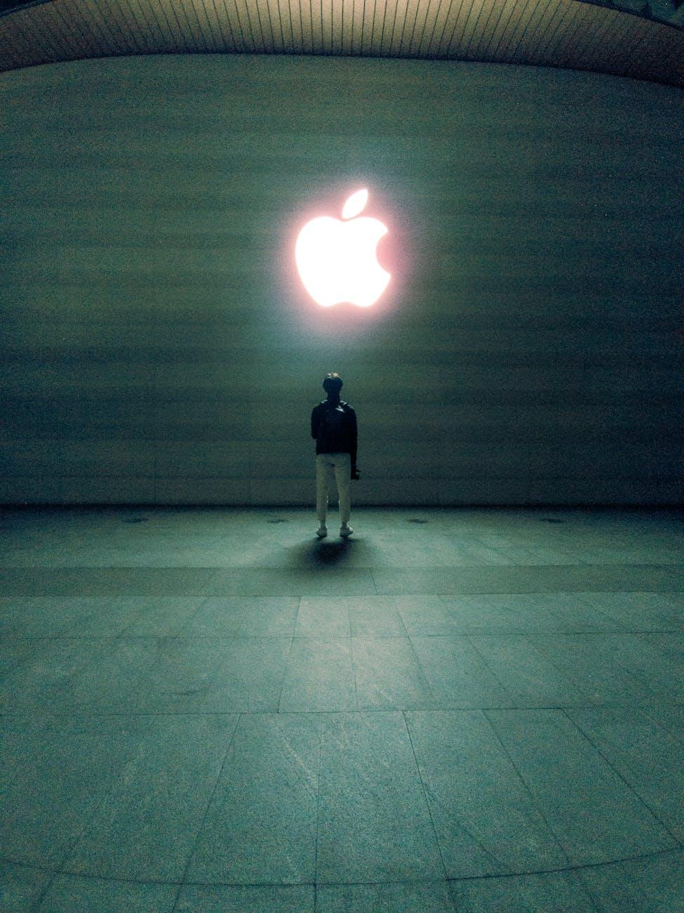 Founding Apple