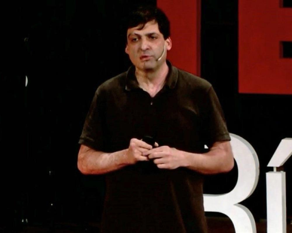 DAN ARIELY