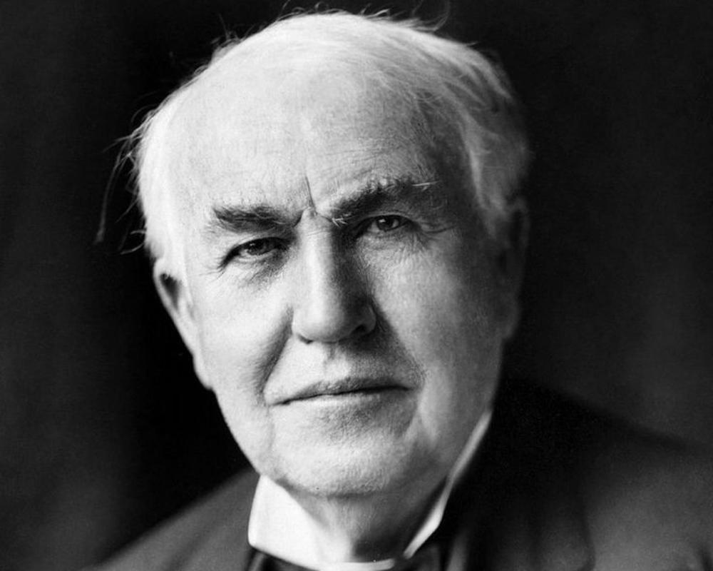 THOMAS ALVA EDISON 