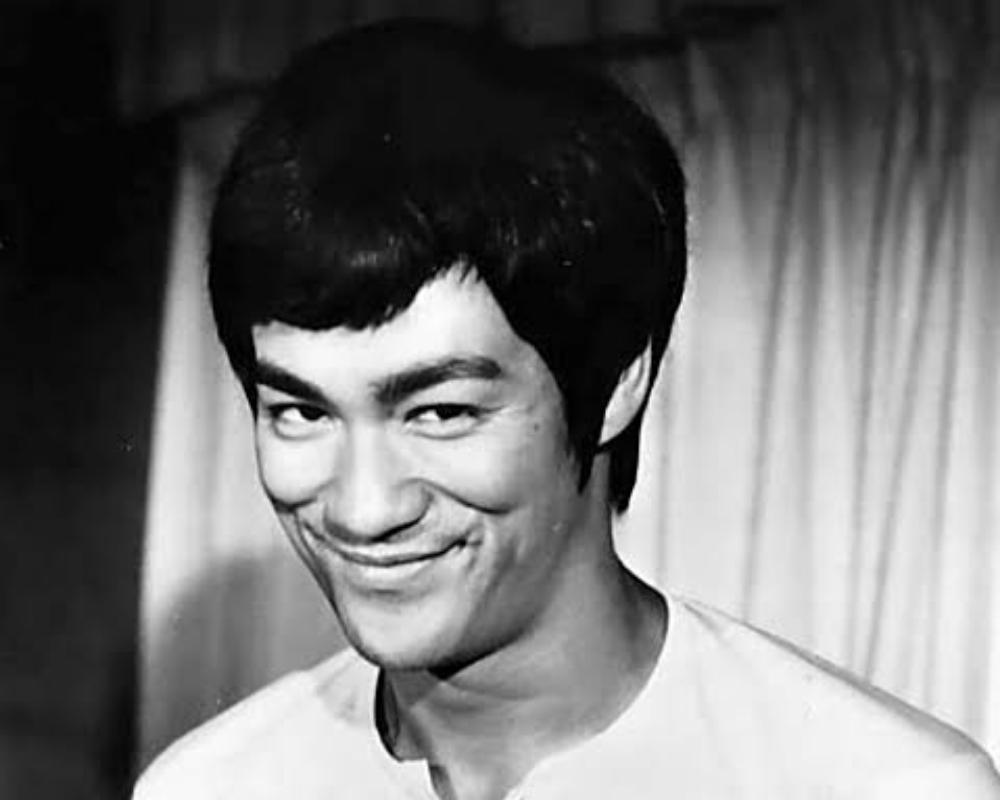 BRUCE LEE