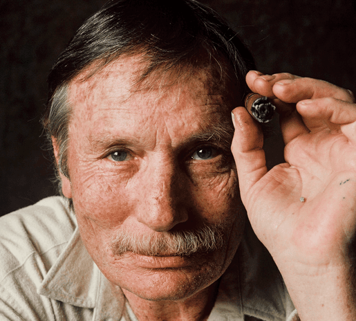 EDWARD BUNKER