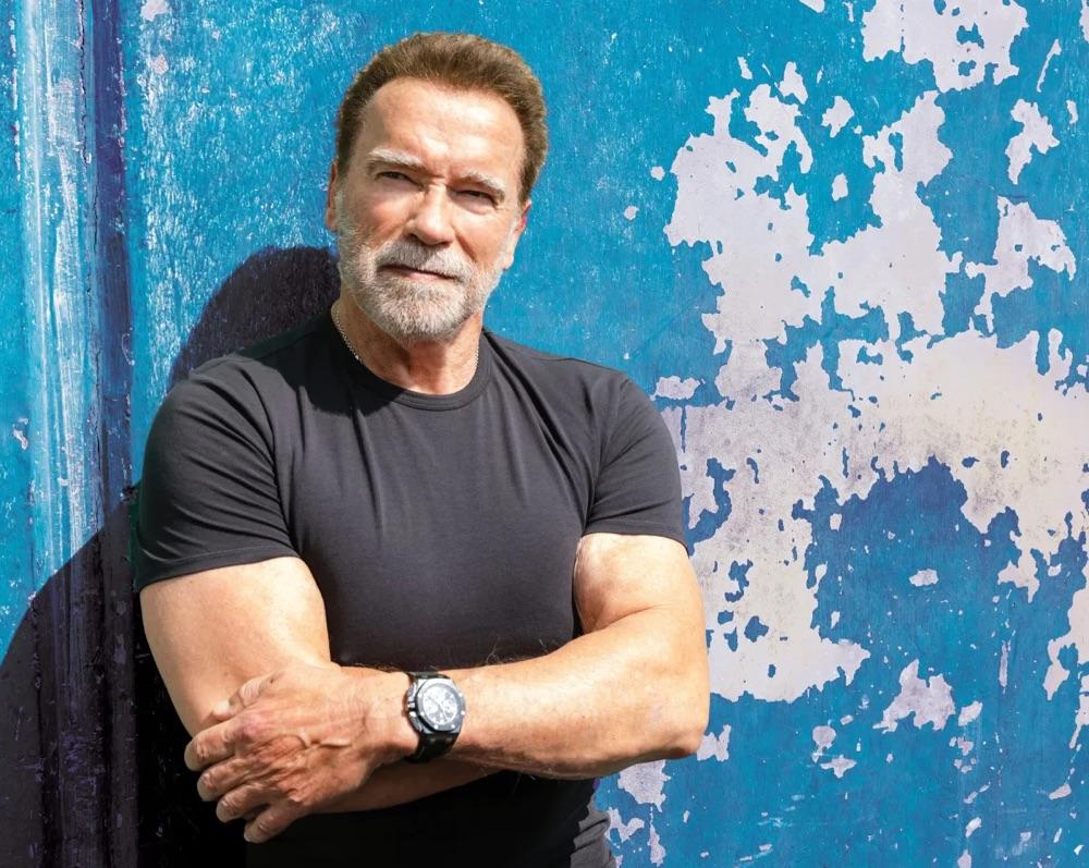 ARNOLD SCHWARZENEGGER 