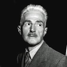 DASHIELL HAMMETT