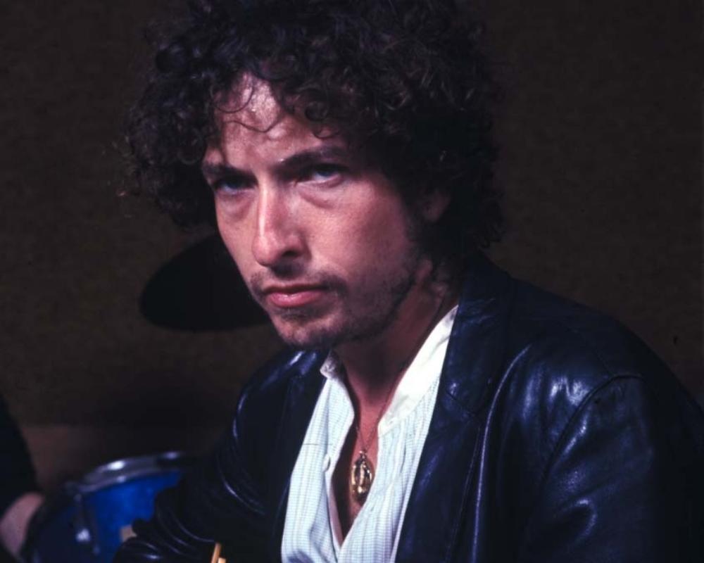 BOB DYLAN