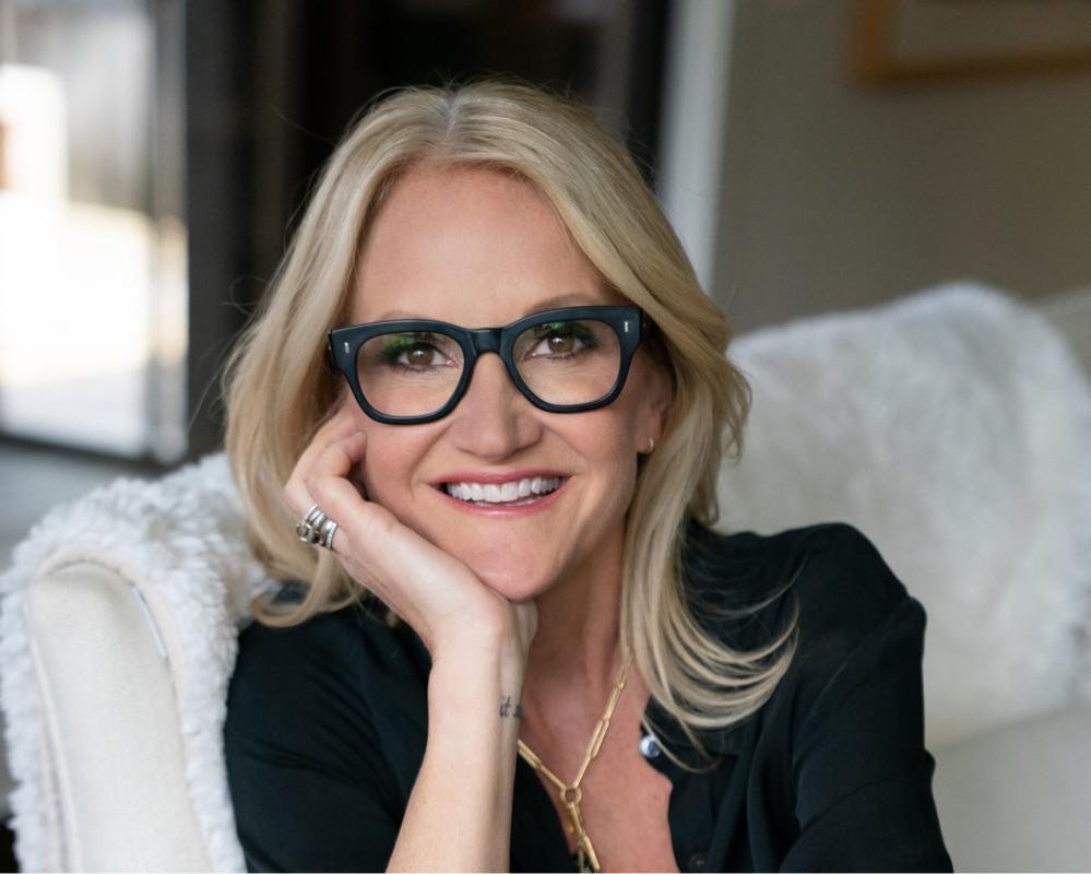 MEL ROBBINS 