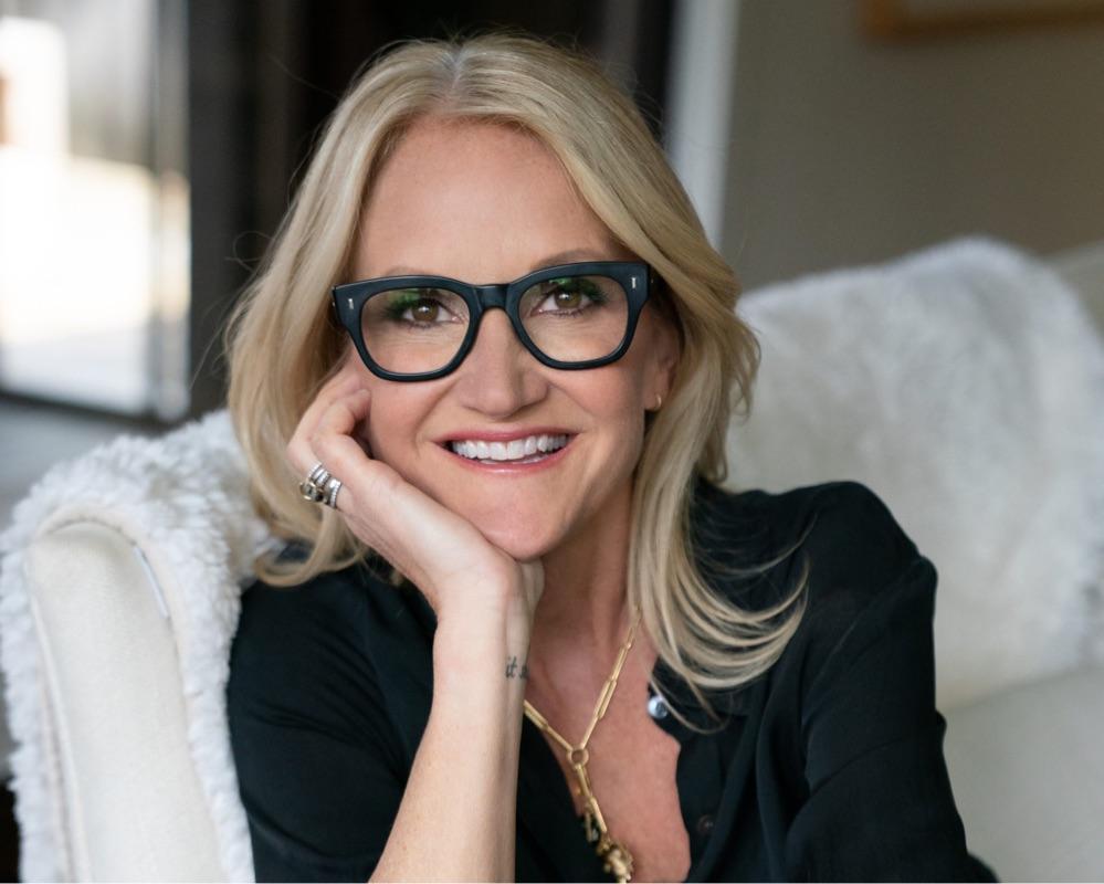 MEL ROBBINS