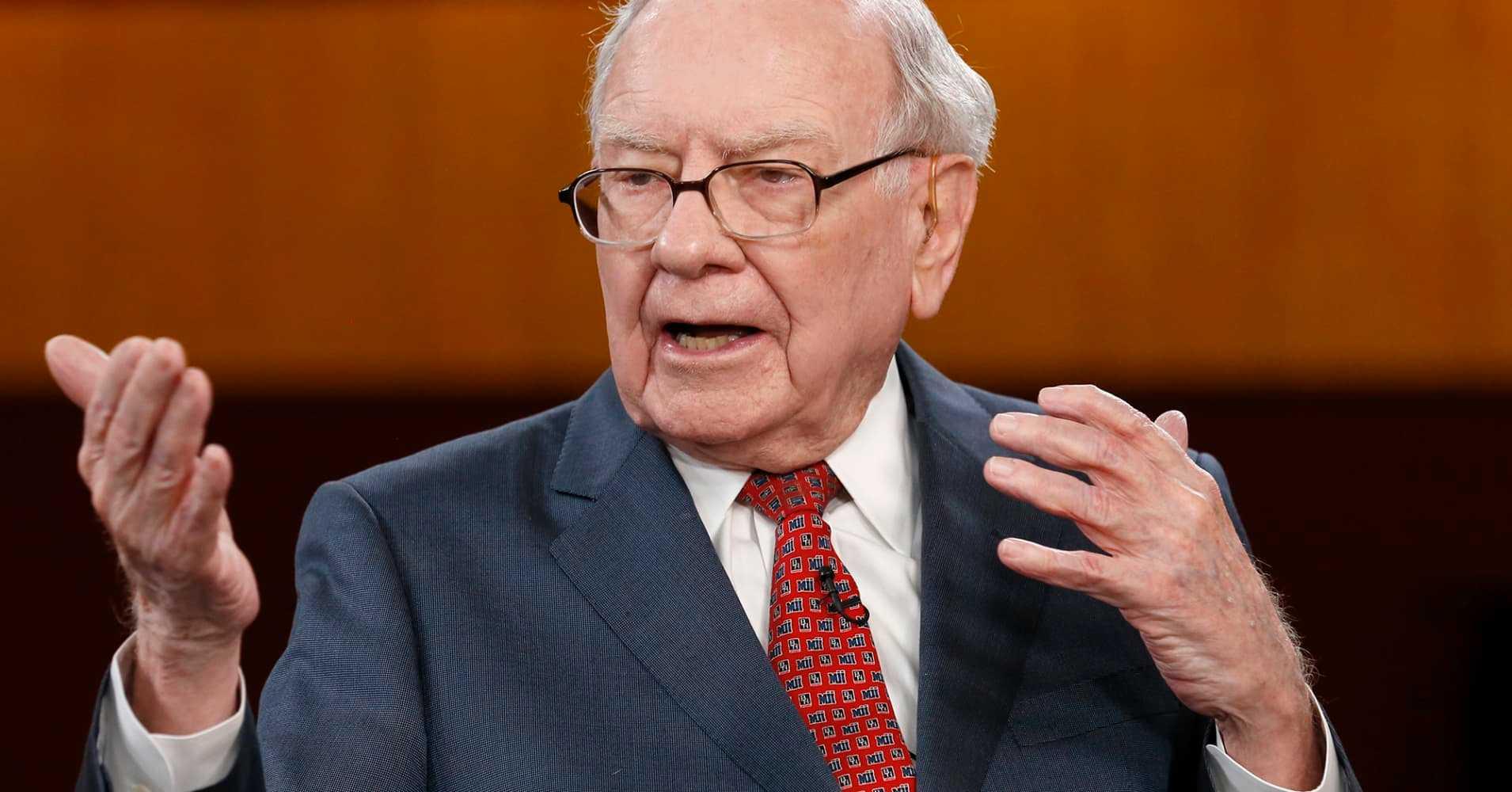 Billionaire Warren Buffett: The 'one easy way' to increase your worth by 50 percent