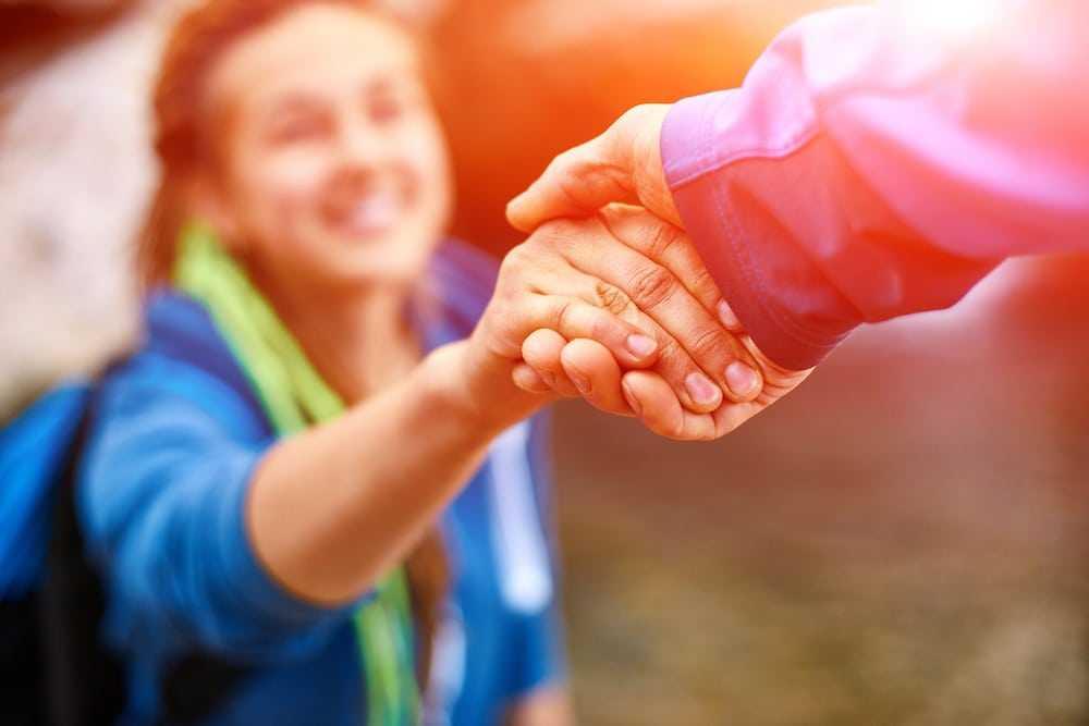 5 Research-Backed Benefits of Making Generosity a Habit