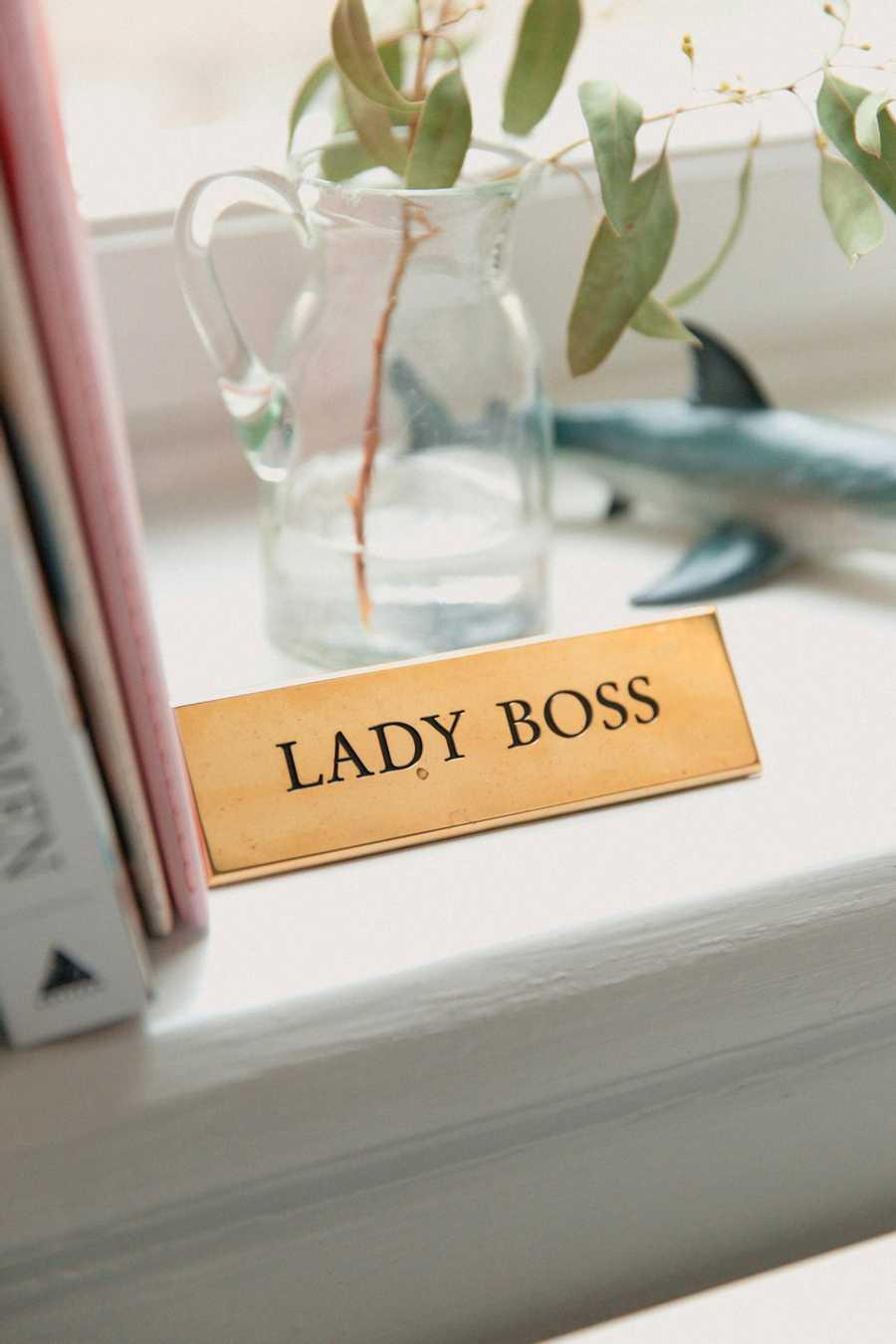 The 5 golden rules of a true girl boss to conquer your goals.