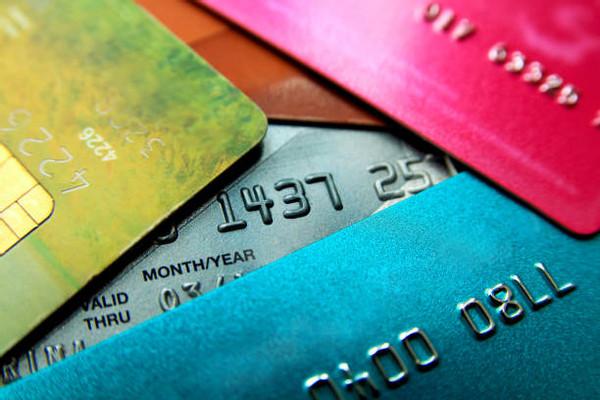 Credit Card 101: Understanding Interest Rates, Fees, and Terms- Your Ultimate Guide to Responsible Credit Card Usage