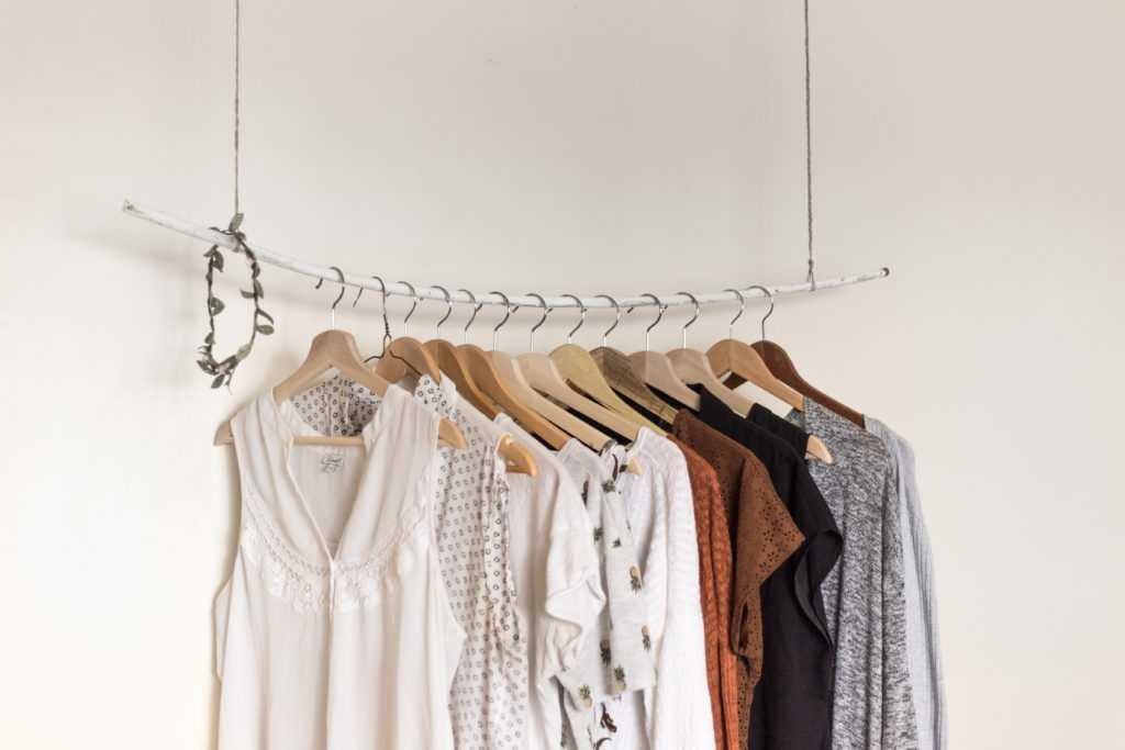 The Minimalist Wardrobe: How to Love All Your Clothes