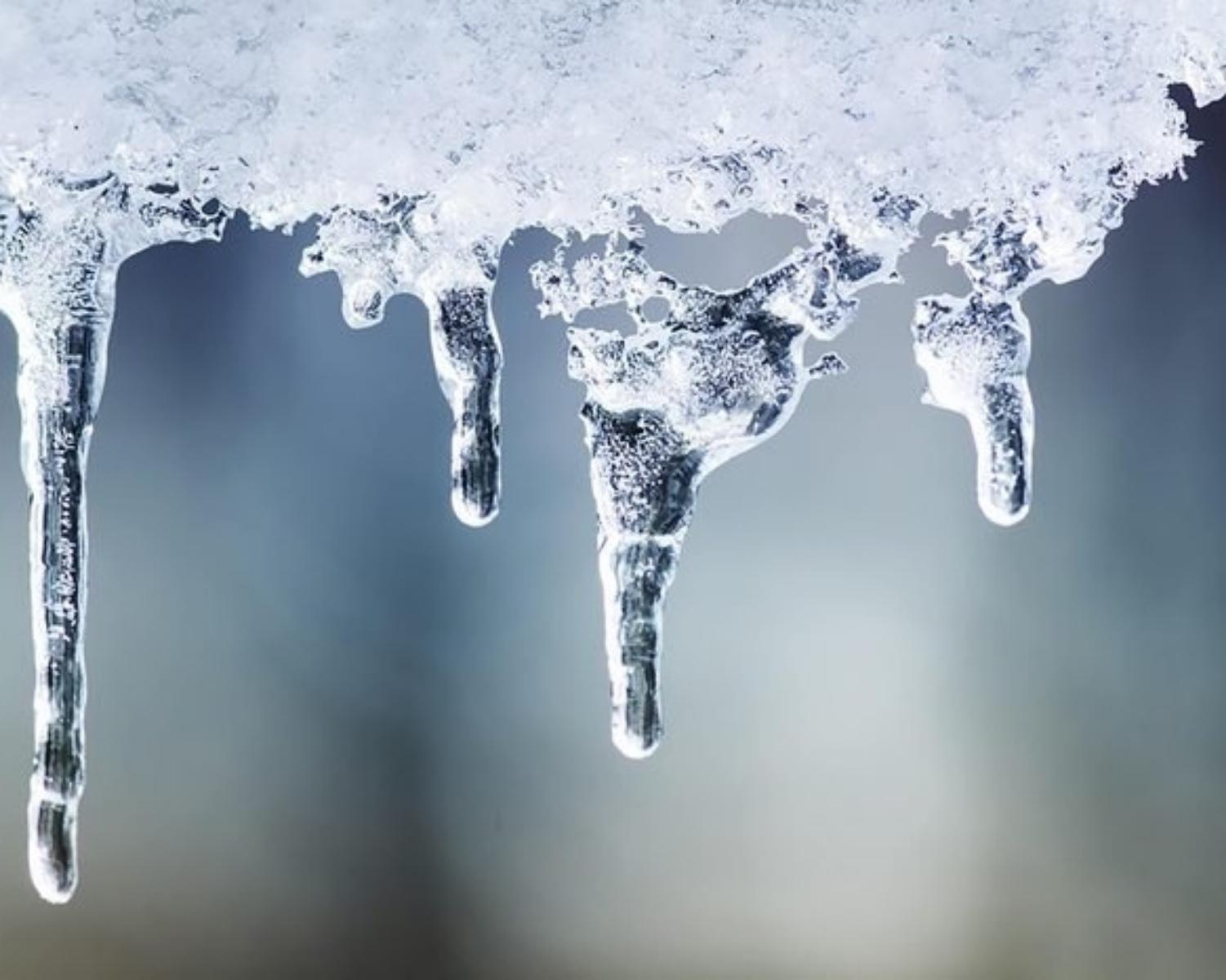 Hot Water Freezes Faster Than Cold Water
