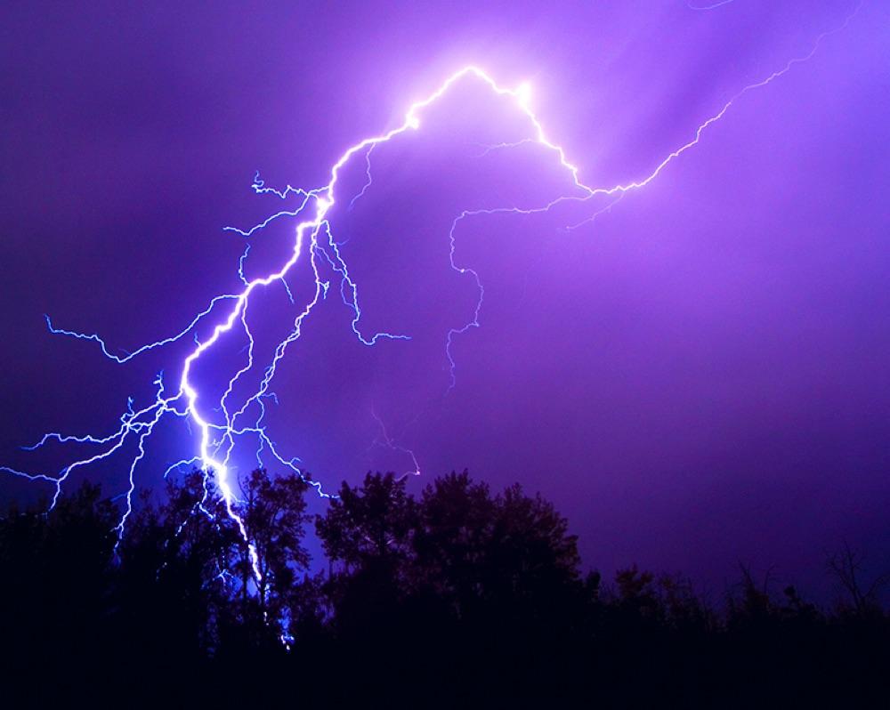 Interesting Facts on Lightning 