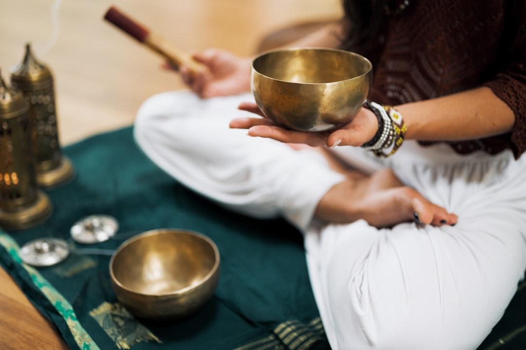 5 Pathways to Synthesizing Religion and Spirituality for Enhanced Well-being