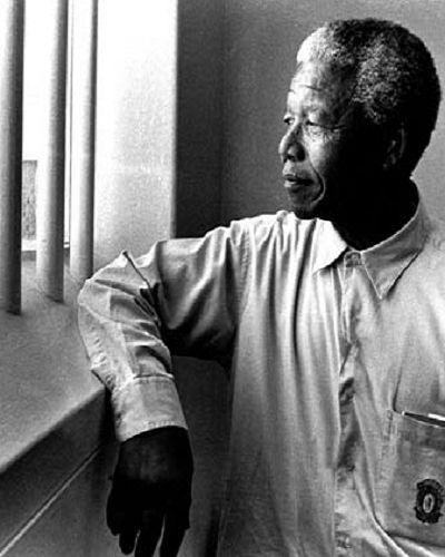 Tell Me the Story of Nelson Mandela (11 & 12)