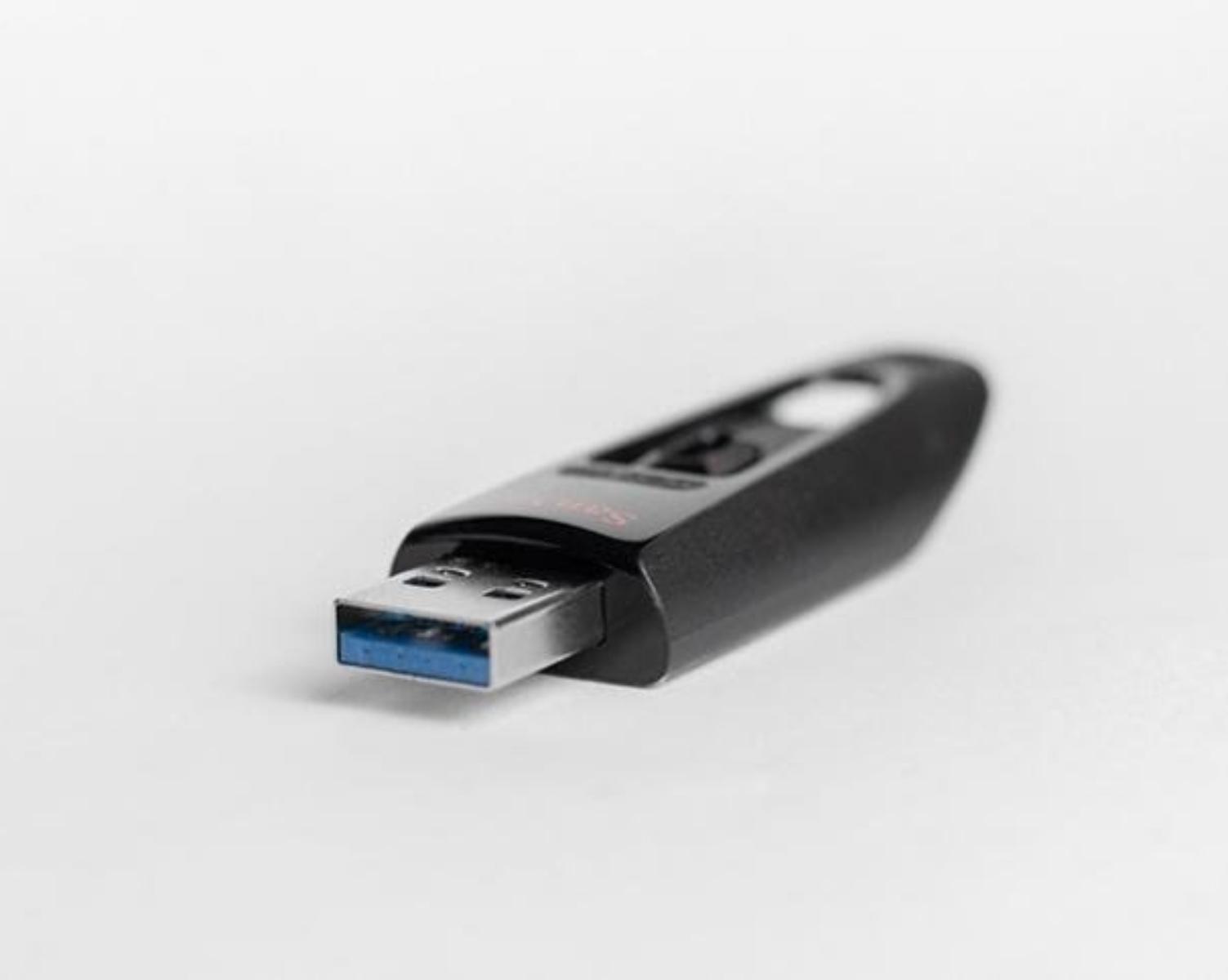 12. The USB (Universal Serial Bus) 