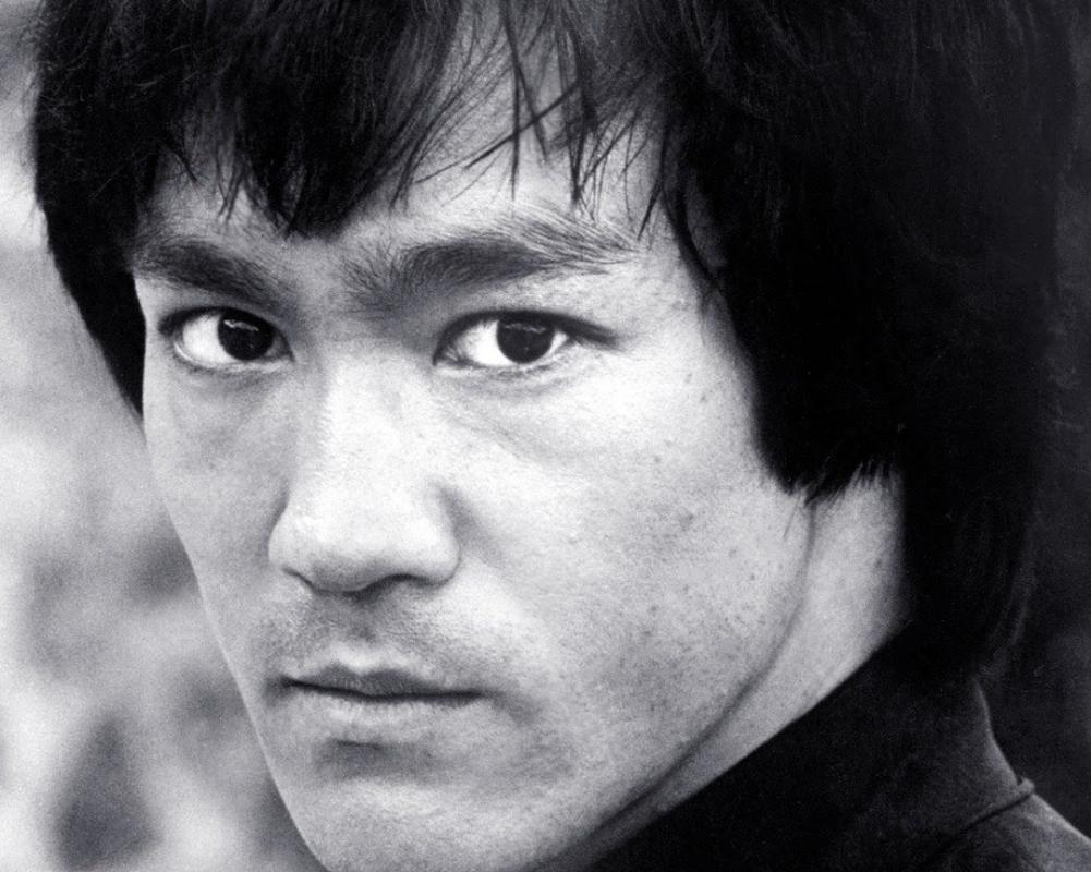 BRUCE LLEE