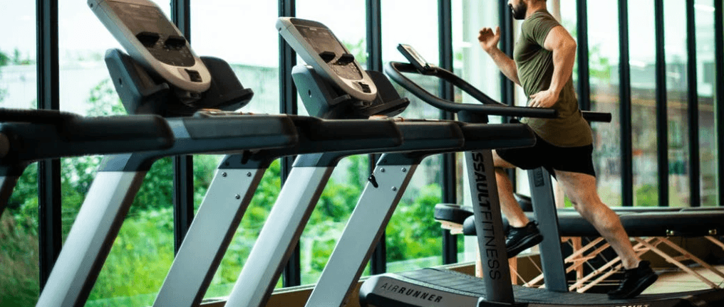 Advantages of exercising indoors-Access to equipment