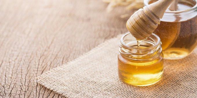 The potential health benefits of manuka honey