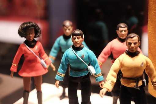 Star Trek: Uses And Pop Culture Of Virtual Reality