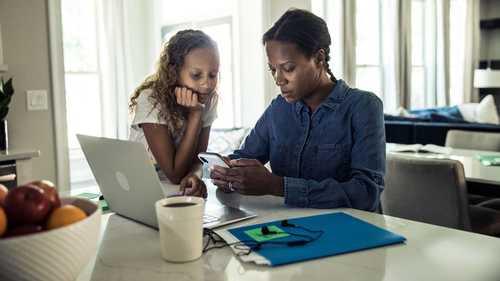 Does motherhood belong on a resume?