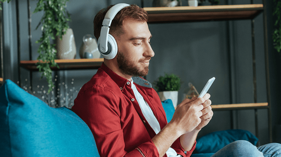 The Illusion of Productivity When Listening to Music