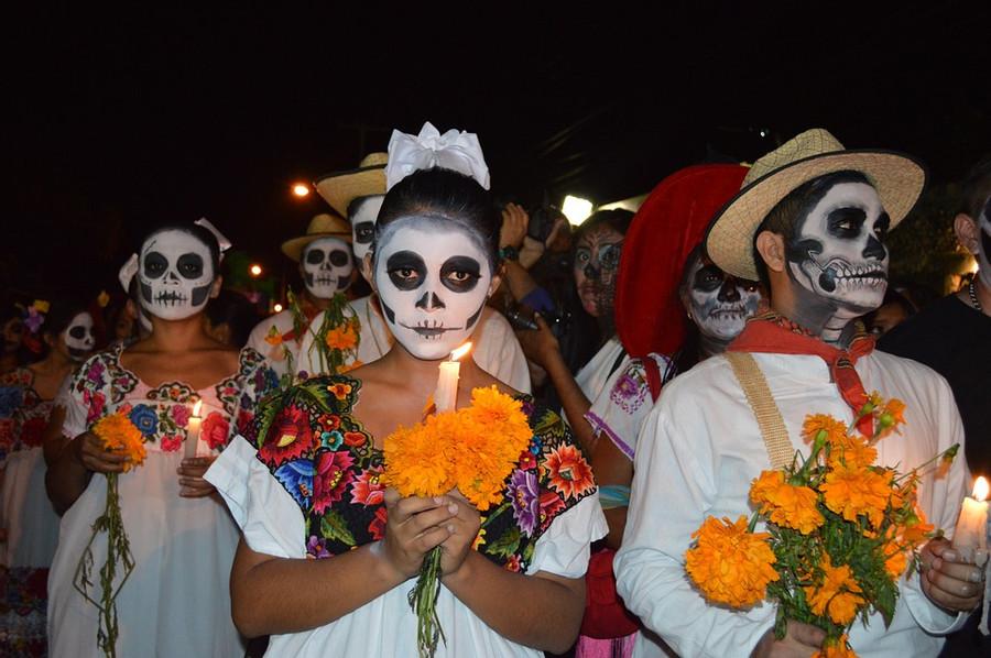 Día de Los Muertos: Mexico