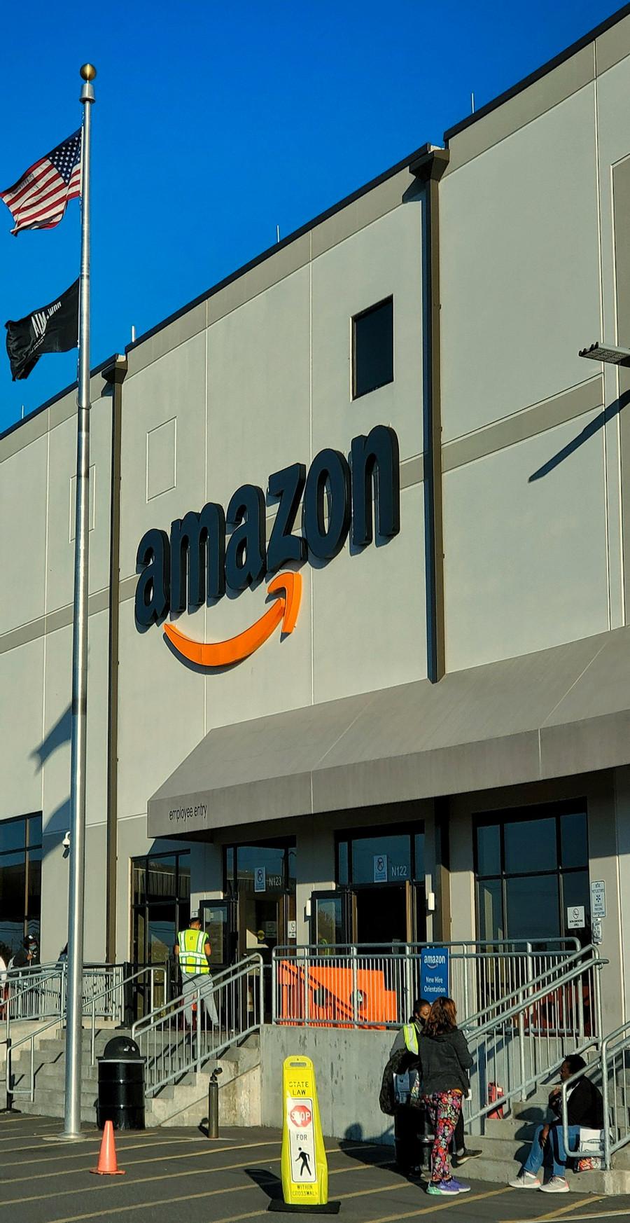 The Success of Amazon Is Built on Its Leadership Ideals
