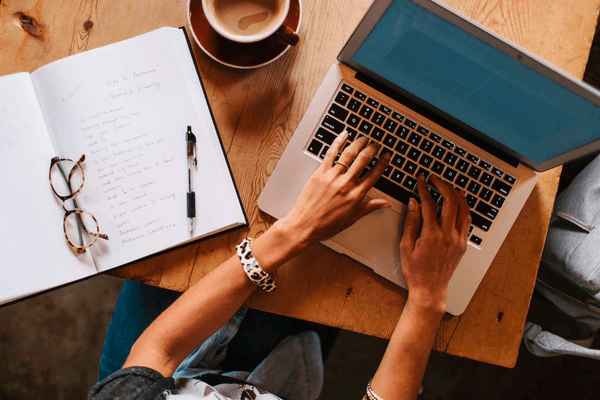 Freelance Writers, Read This Before Quitting Your Day Job