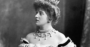 Almina Herbert, Countess of Carnarvon (1876-1969)