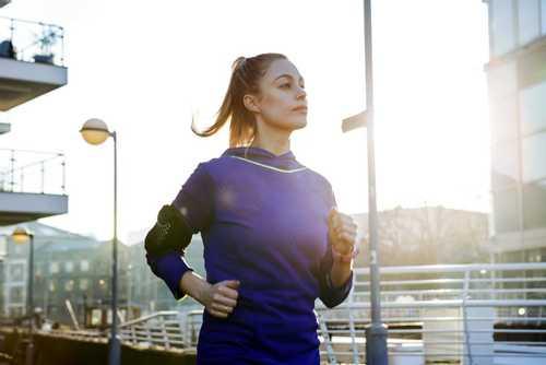 An Absolute Beginner's Guide to Becoming a Runner