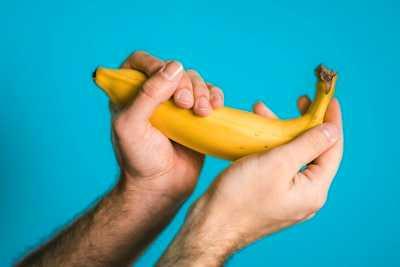 How to give the banana?
