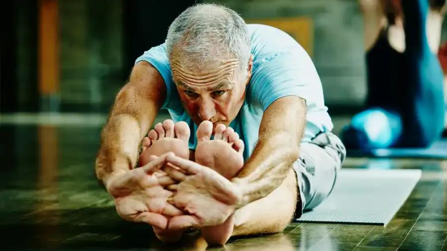Wondering how to improve your flexibility? Here’s what you need to know.