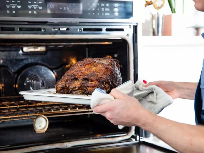 Avoid Burning Yourself While Cooking or Baking