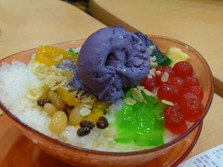 The Best Halo-Halo in Manila, Philippines