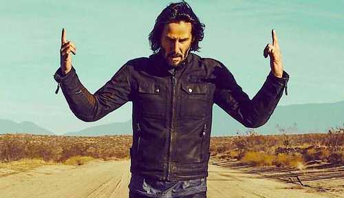 Keanu Reeves Rarely Talks About Money - but When He Does, It's Life-Changing