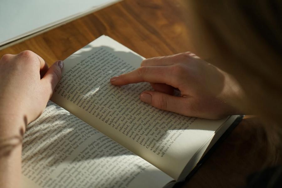 Why Reading Can Make You A Better Entrepreneur