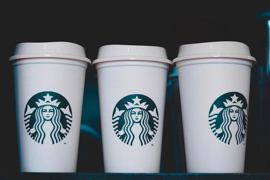 Starbucks Unifies Its Customers, Suppliers and Employees Across Platforms