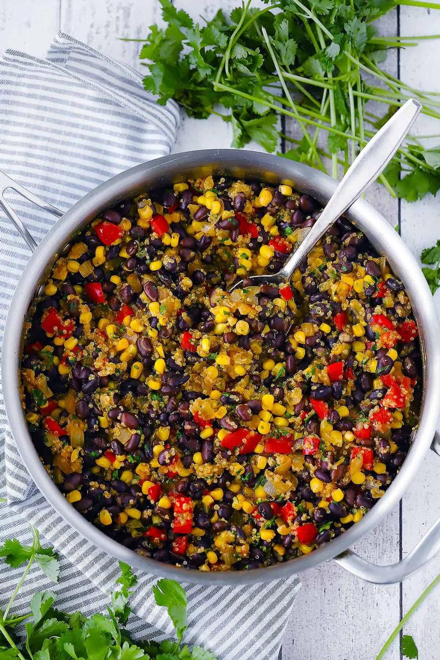 One-Pot Quinoa and Black Beans
